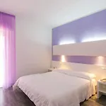 Domingo 3* Τζεσόλο Λίντο