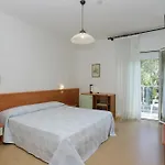 多明戈酒店
